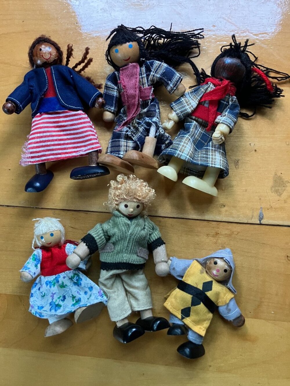 Vintage Wooden Doll Lot of 6 Melissa & Doug Peg Dolls Waldorf Montessori Folk To